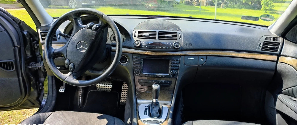 Mercedes-Benz Klasa E cena 23500 przebieg: 451813, rok produkcji 2005 z Dębica małe 37
